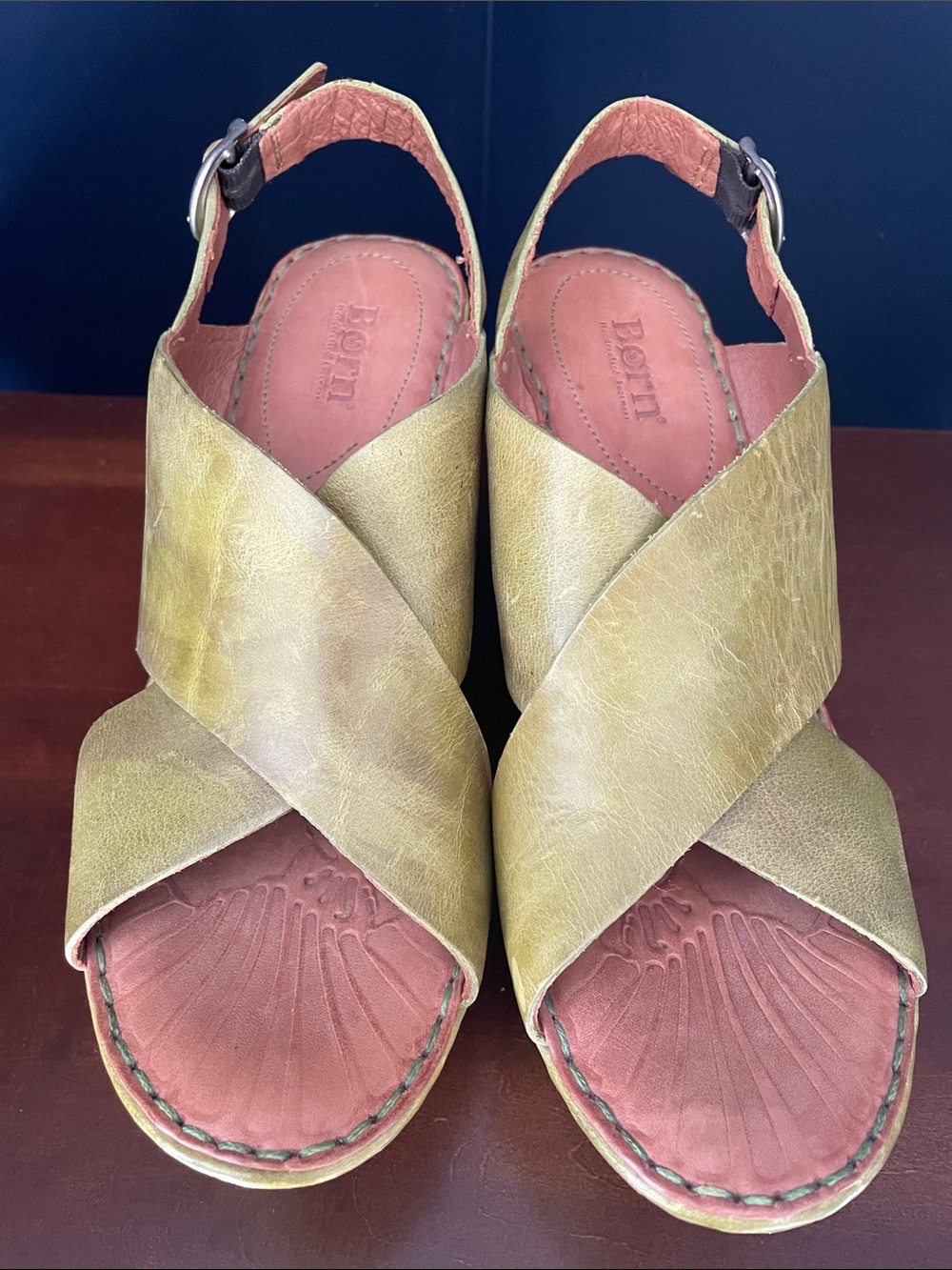 Born Olive Green Leather Wedge Straps Slingbacks Sandals Size 9 - Picture 2 of 14